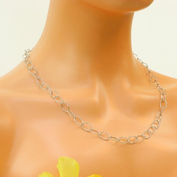 Minimalist Necklace, Sleek & Modern Design, Women’s Fashion, YC110408-N - Picture 7 of 10